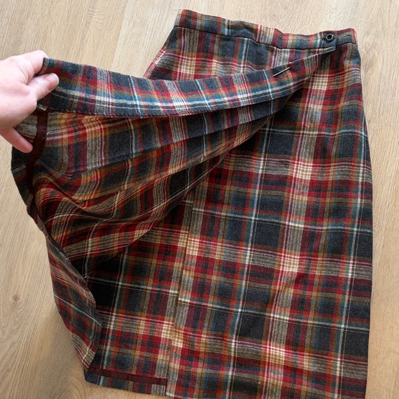 Vintage Red Colourful Tartan Wrap Skirt Size Small - Picture 7 of 12